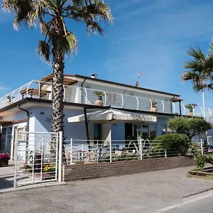 Hotel Bagno Lunezia, Marina Di Carrara